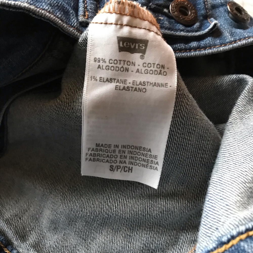 Price drop! Levi's Women's Classic Blue Jean Jacket size S/P - Picture 4 of 6